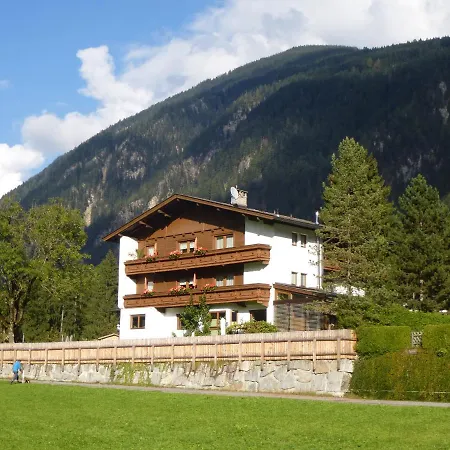 Haus Penkenblick Apartamento